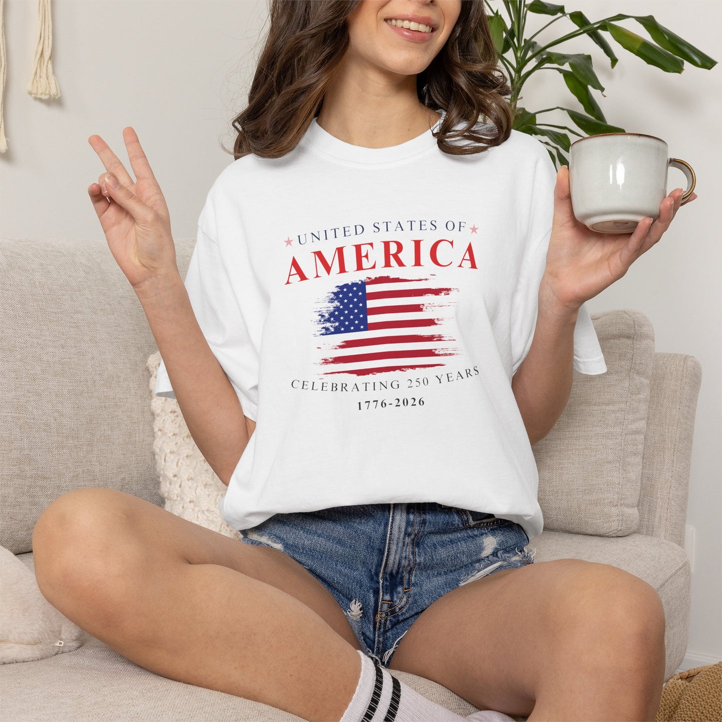 America Flag T‑Shirt – United States Vintage Flag Graphic (1776–2016)