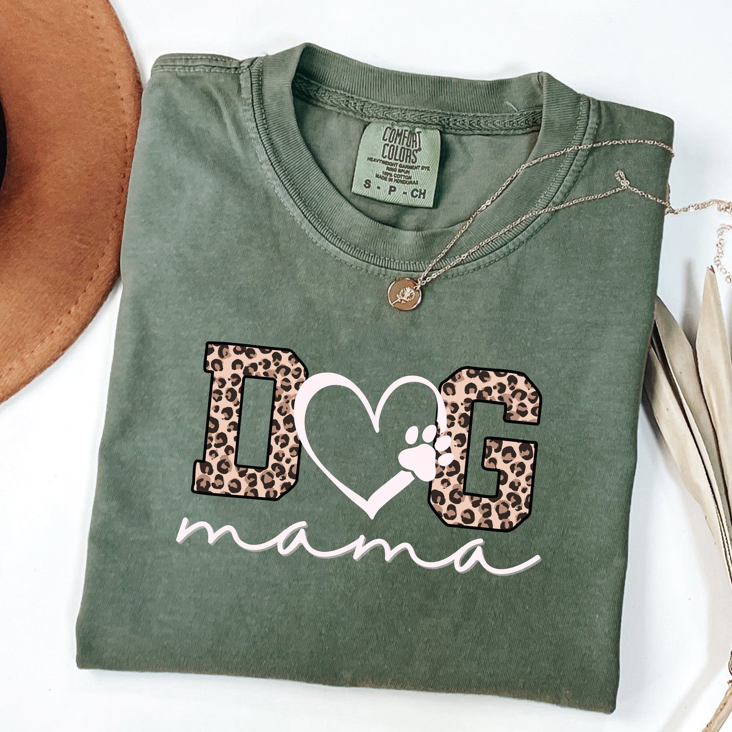 Dog Mama T‑Shirt | Leopard Paw Heart Graphic Tee for Dog Lovers