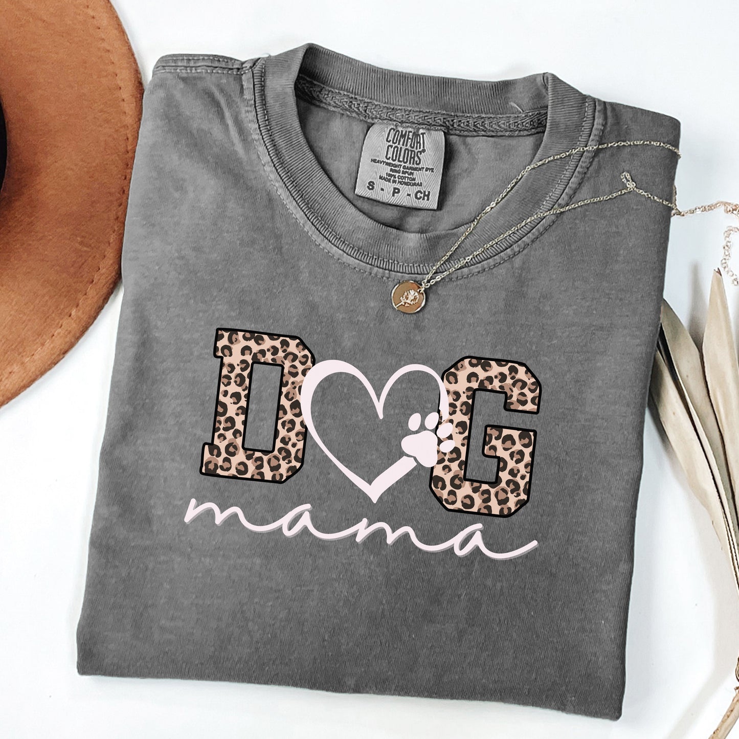 Dog Mama T‑Shirt | Leopard Paw Heart Graphic Tee for Dog Lovers